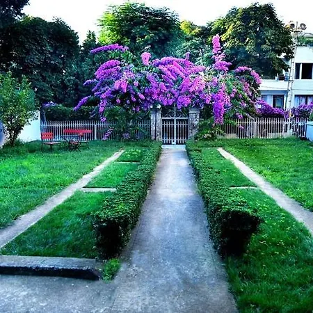 Rasim Bey Mansion, Detached House And Studio House Prinseneilanden
